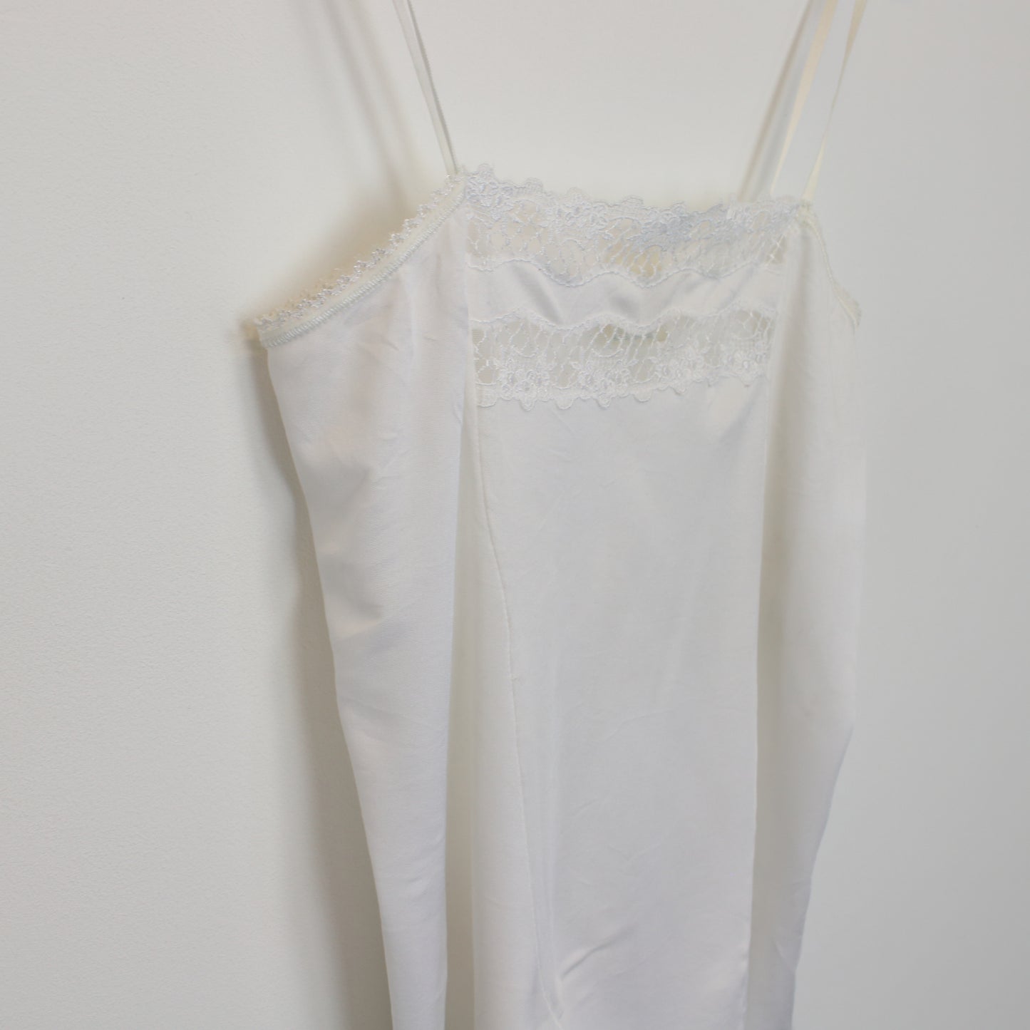 Vintage women's Dmart cami in white. Best fits M