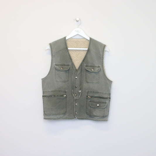 Vintage Unbranded vest in grey. Best fits M