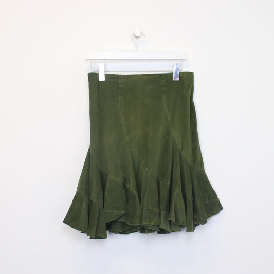 Vintage Unbranded corduroy skirt in green. Best fits W28