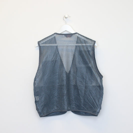 Vintage Pro-Act vest in grey. Best fits M