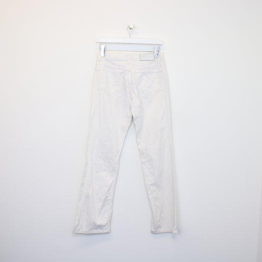Vintage Tommy Hilfiger jeans in white. Best fits W27