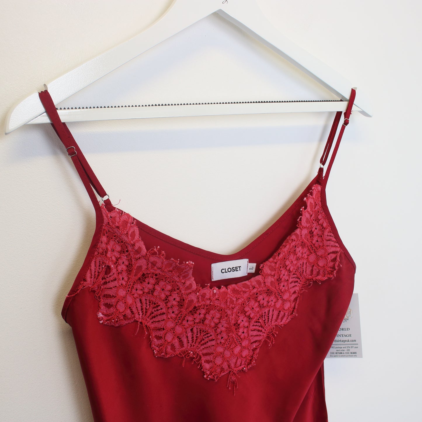 Vintage women's Closet cami in red. Best fits L