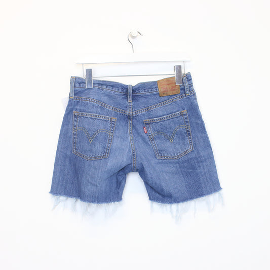 Vintage Levis Shorts in blue. Best fits W30 L15