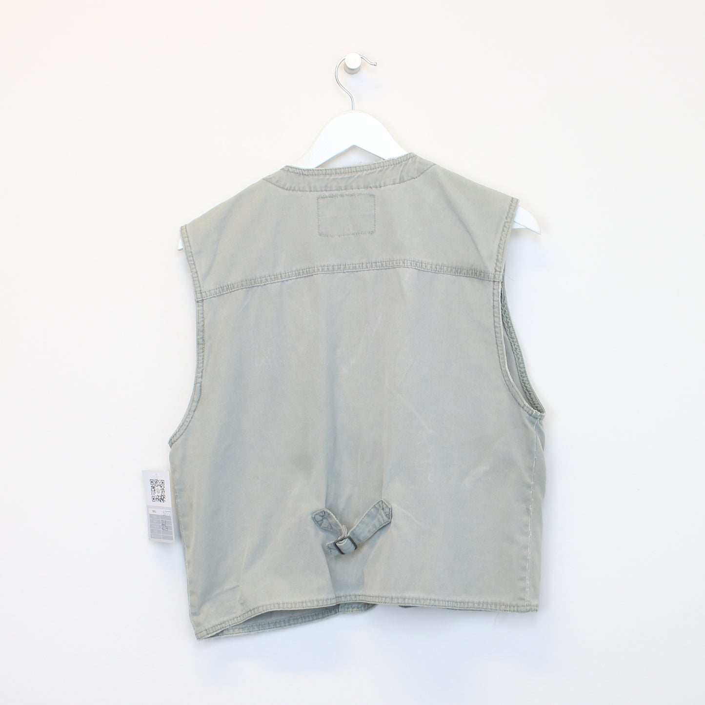 Vintage Mr Globar vest in beige. Best fits M