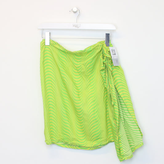 Vintage Pheder wrap skirt in yellow and green. Best fits M