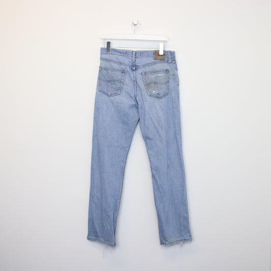 Vintage Lee jeans in Blue. Best fits 32W