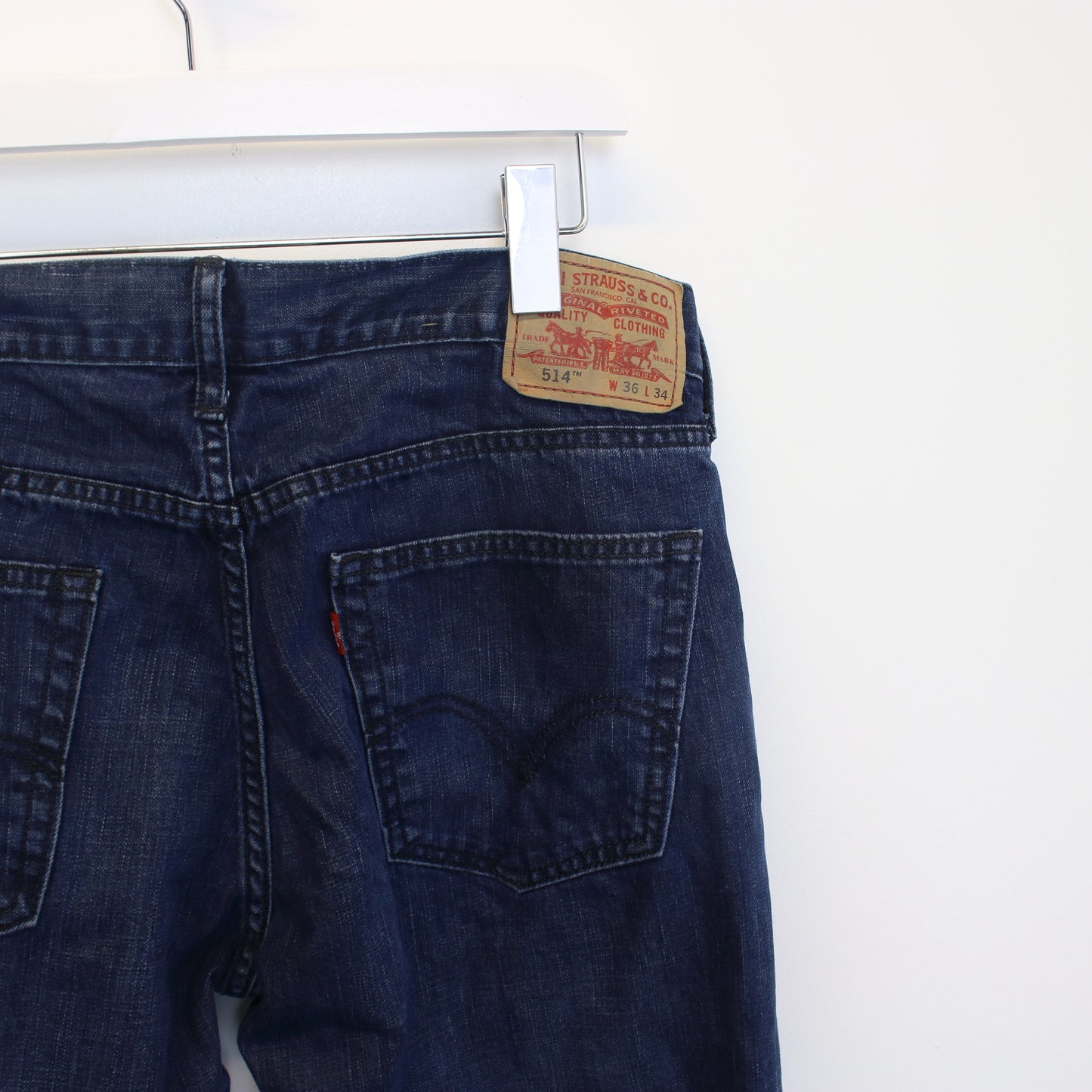 Vintage Levi's jeans in Blue. Best fits 38W