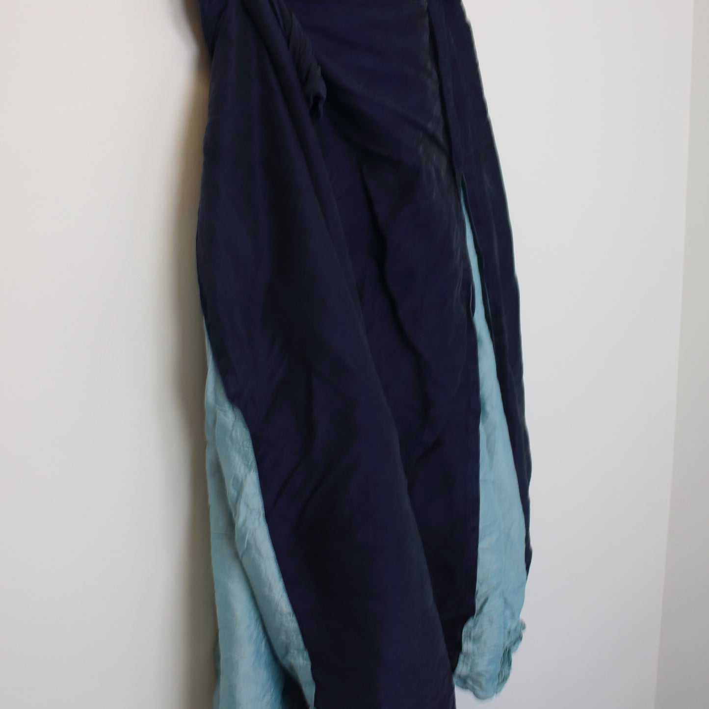 Vintage Fatto a Mano wrap skirt in Blue. Best fits L