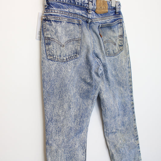 Vintage Levi's jeans in Blue. Best fits 30W