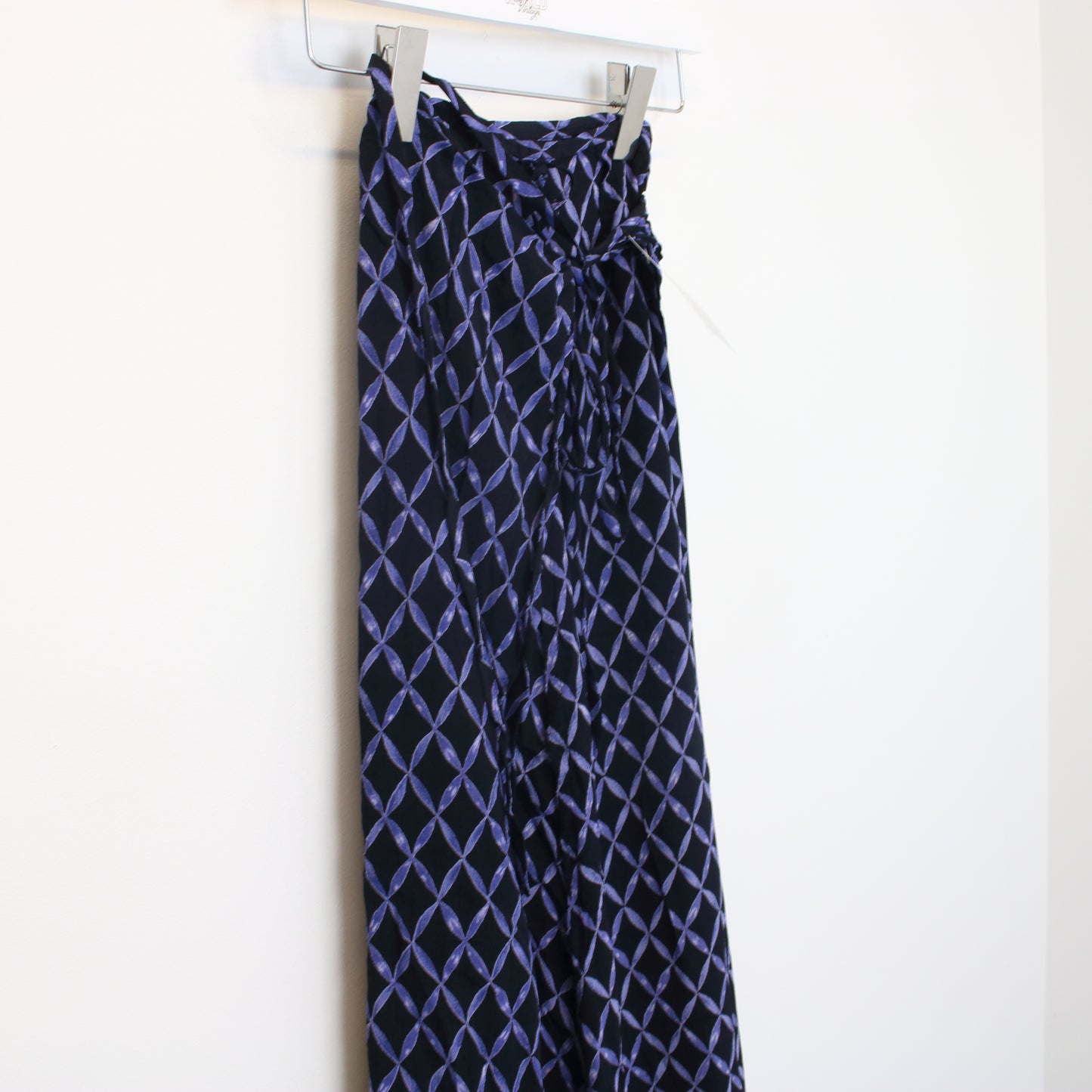 Vintage Ragazza wrap skirt in Purple. Best fits XL