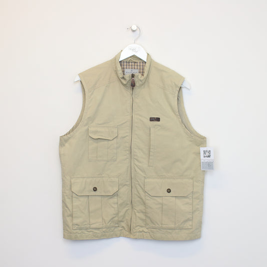 Vintage Macchio vest in Beige. Best fits M