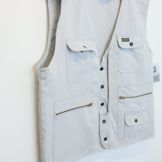 Vintage Teagles vest in Grey. Best fits L