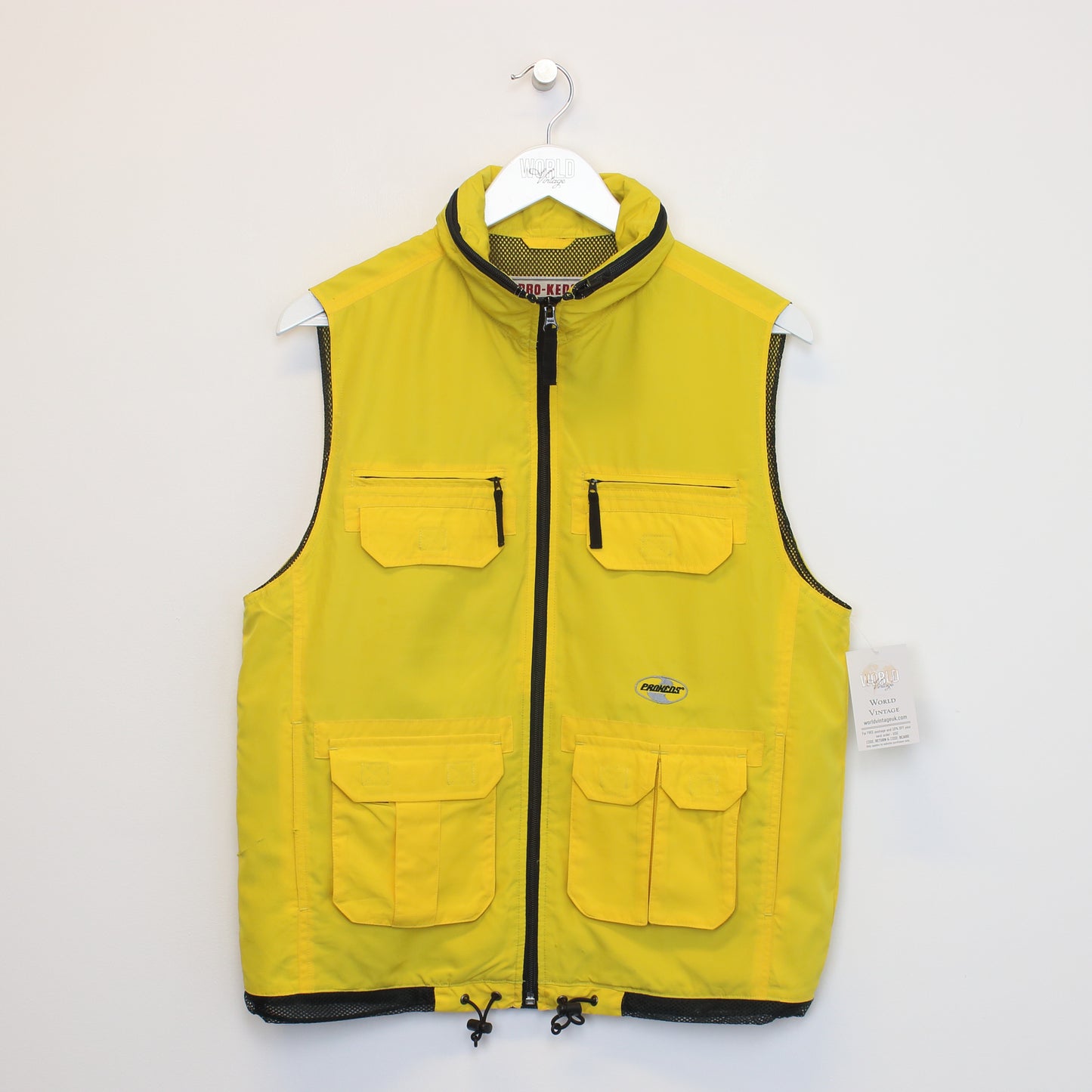 Vintage Pro-keds vest in Yellow. Best fits M