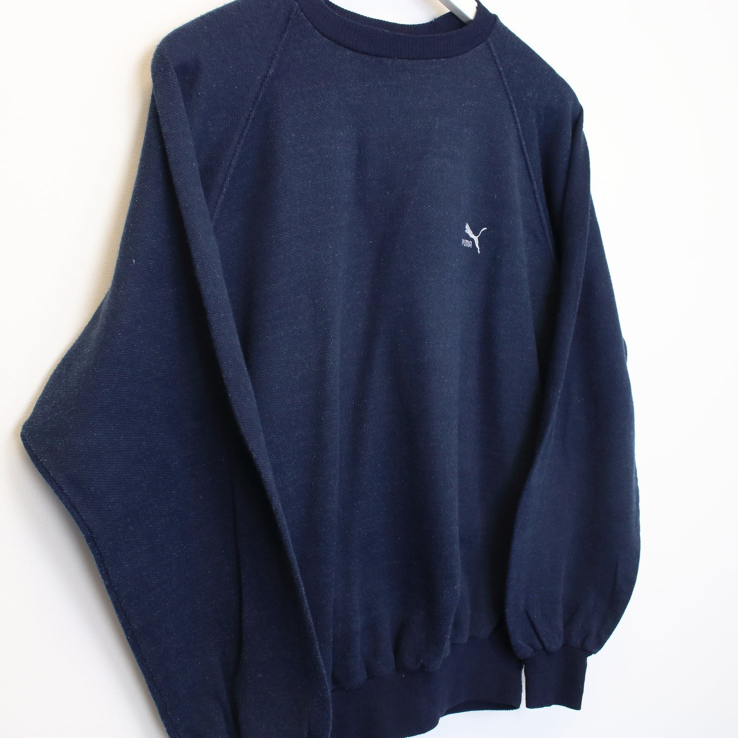 Vintage Puma sweatshirt in navy. Best fits S