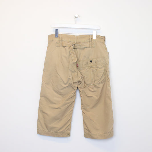 Vintage Dickies shorts in Brown. Best fits W32