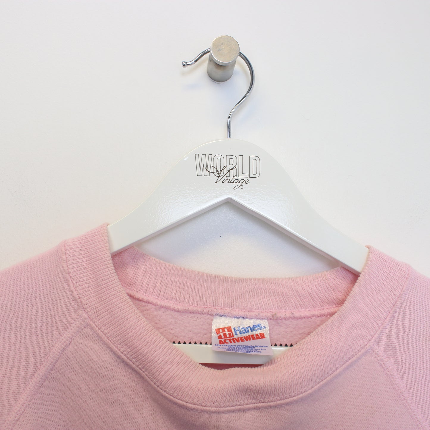 Vintage Unbranded sweatshirt in Pink. Best fits L