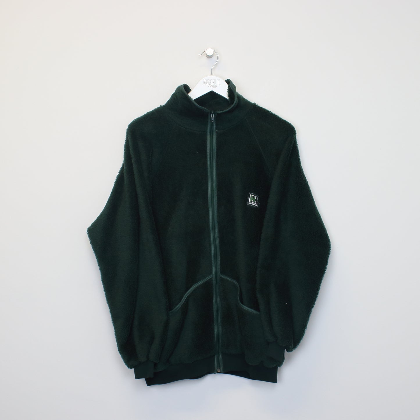 Vintage Helly Hansen fleece in green. Best fits L