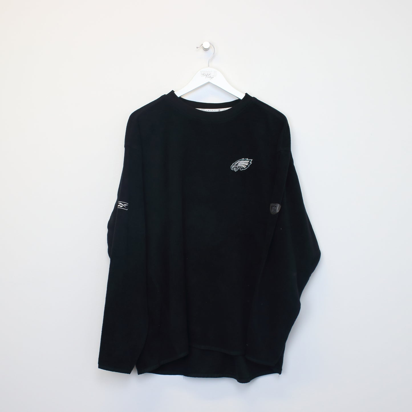 Vintage NFL Philadelphia Eagles fleece sweatshirt in black. Best fits L