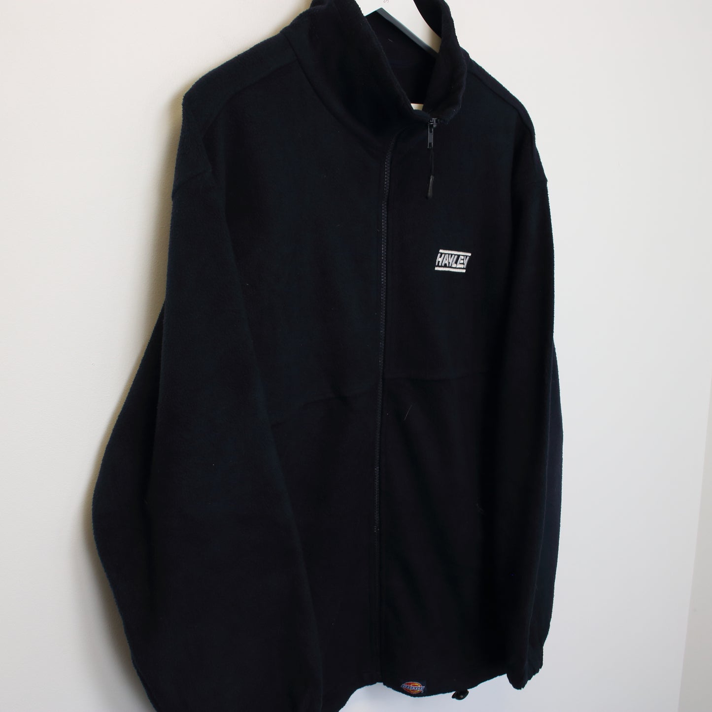 Vintage Dickies Fleece in black. Best fits L