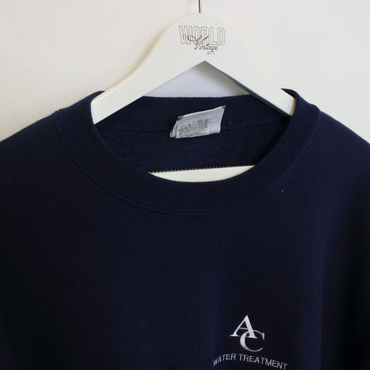 Vintage Lee sweatshirt in navy. Best fits XXL