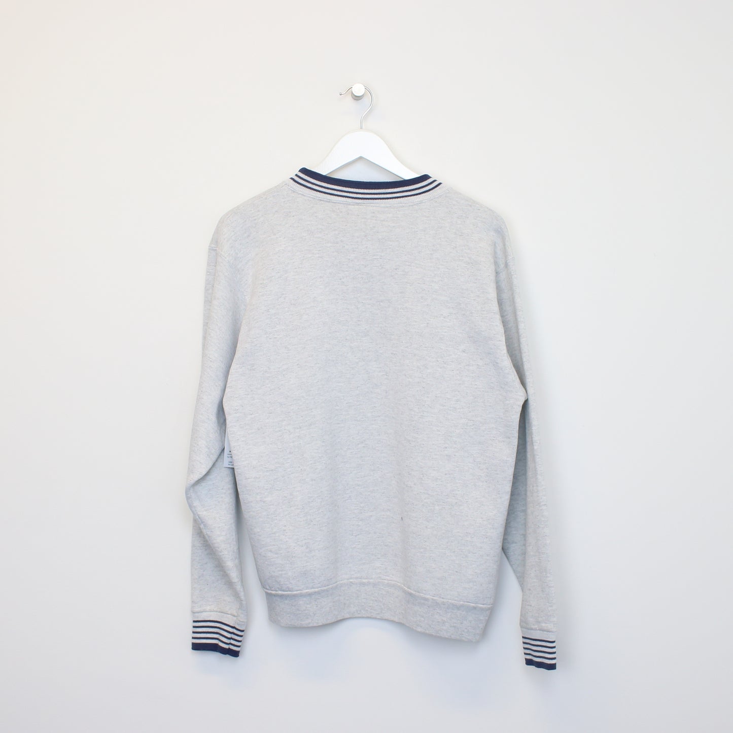 Vintage Oneita sweatshirt in grey. Best fits L