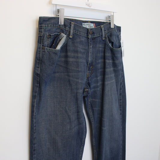 Vintage Levi's jeans in blue. Best fits W36 L32