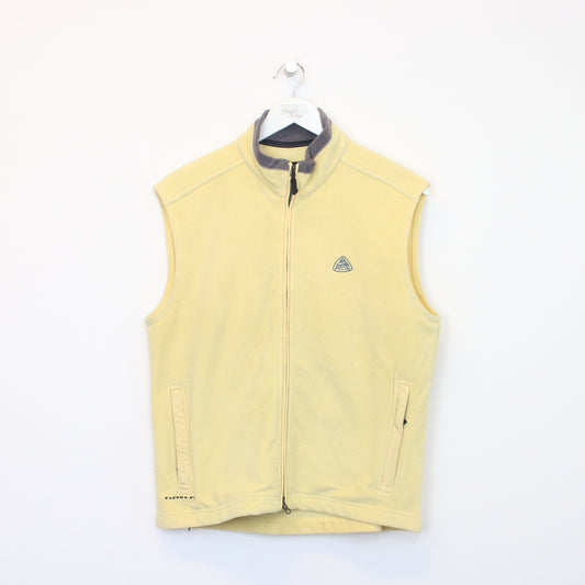 Vintage Nike ACG fleece in yellow. Best fits S