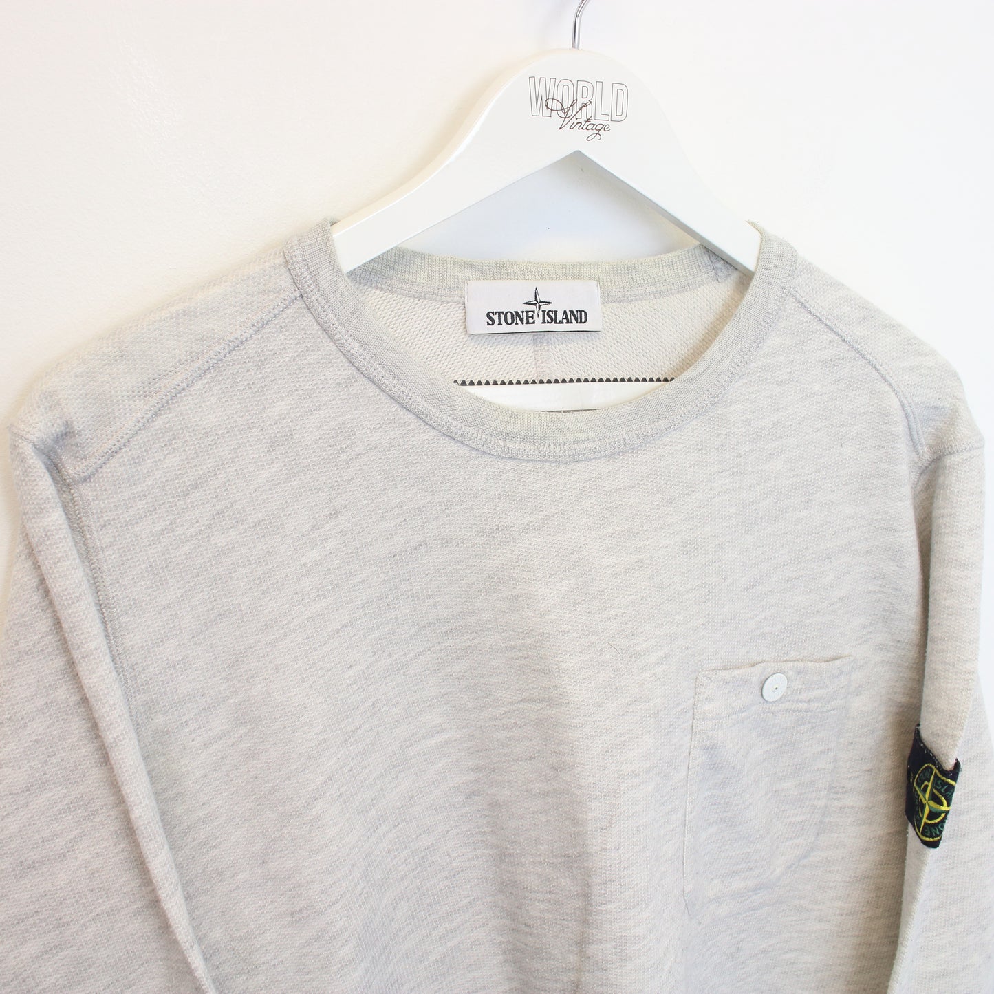 Vintage Stone Island sweatshirt in grey. Best fits L