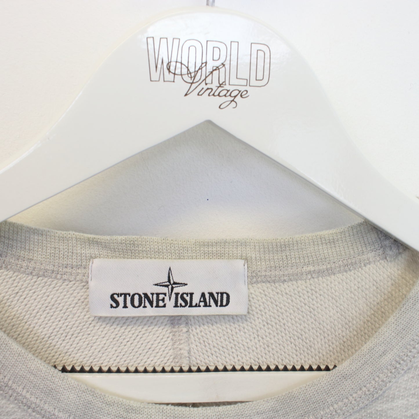 Vintage Stone Island sweatshirt in grey. Best fits L