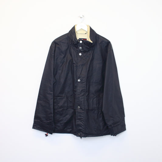 Vintage Tommy Hilfiger jacket in black. Best fits XL