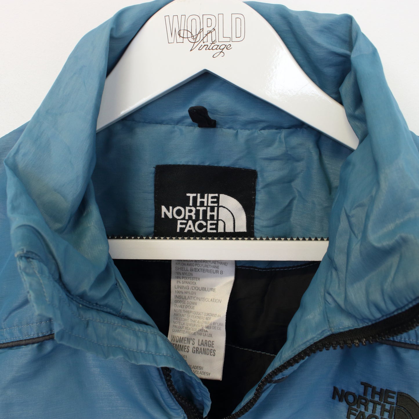 Vintage The North Face jacket in blue. Best fits M