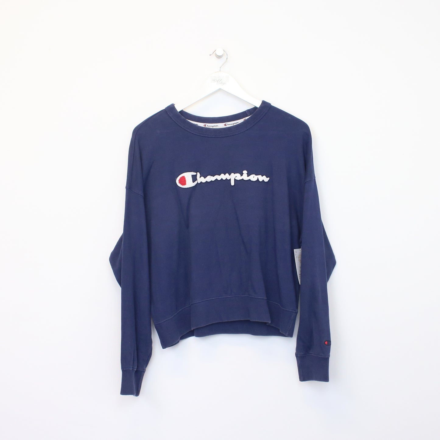 Vintage Champion sweatshirt in blue. Best fits S