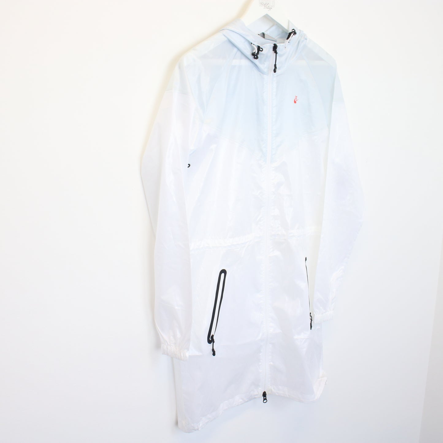 Vintage Women's  Nike jacket in white. Best fits M