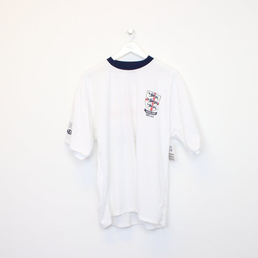 Vintage Unbranded England shirt in white. Best fits L