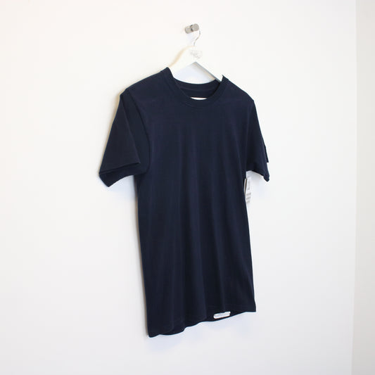 Vintage Champion t-shirt in blue. Best fits S