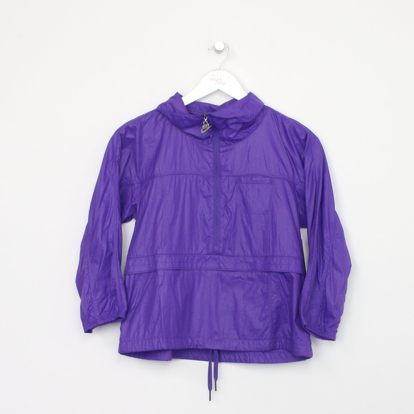 Vintage Womens Nike jacket in Purple . Best fits XS