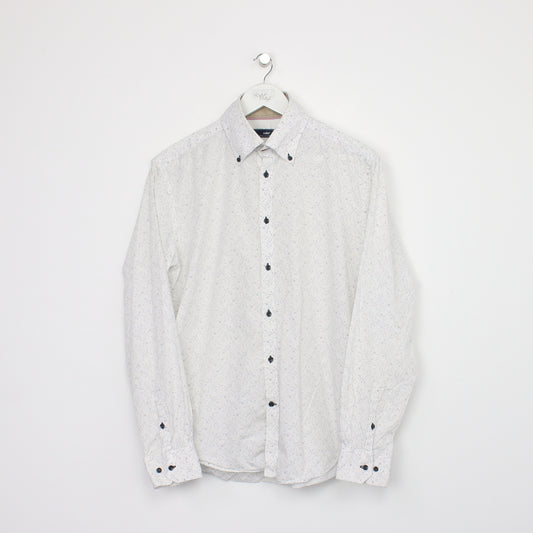 Vintage Celio Hawaiian shirt in white. Best fits L