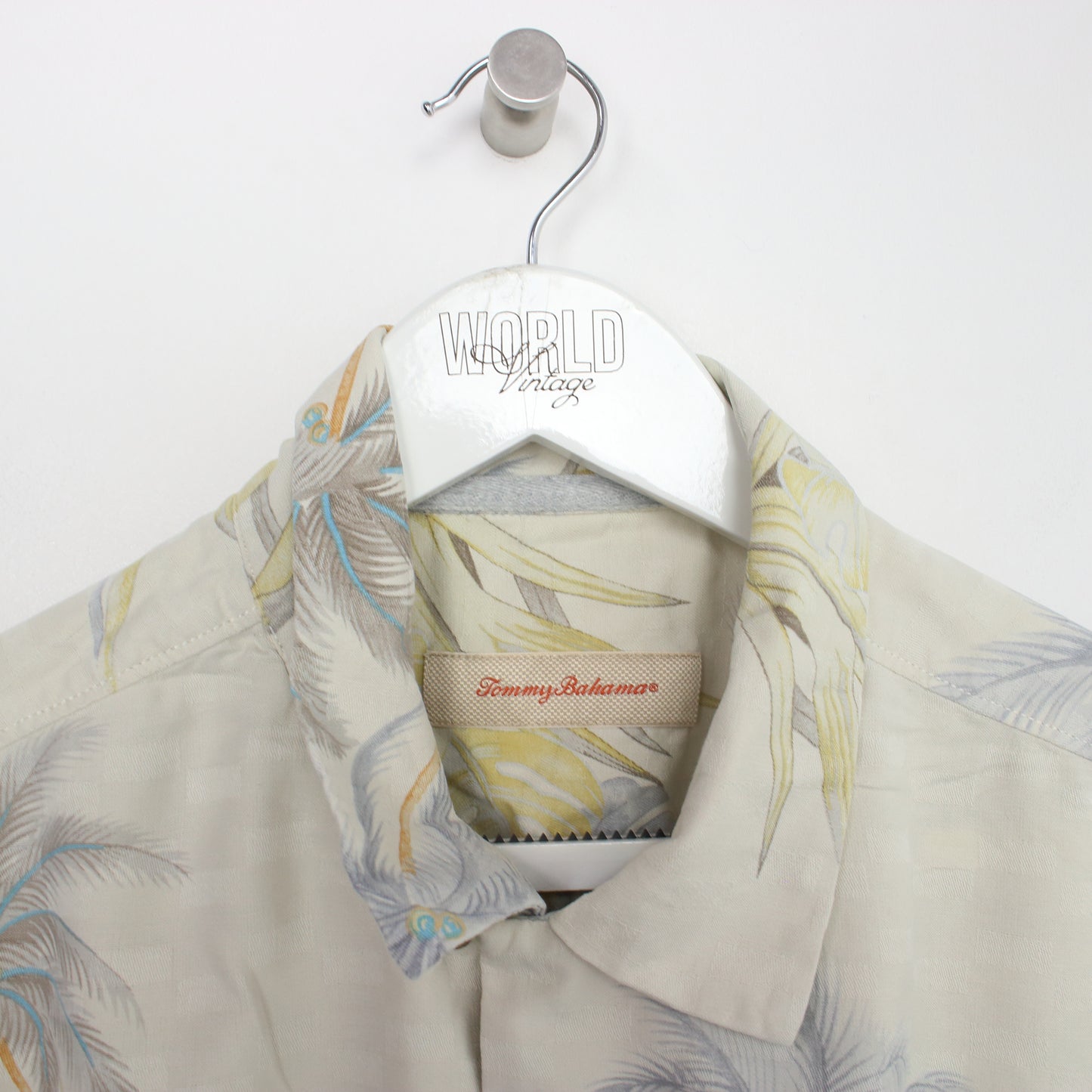 Vintage Tommy Bahama Hawaiian shirt in yellow and white. Best fits M