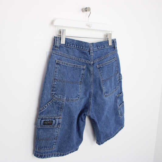 Vintage Wrangler denim shorts. Best fits W30