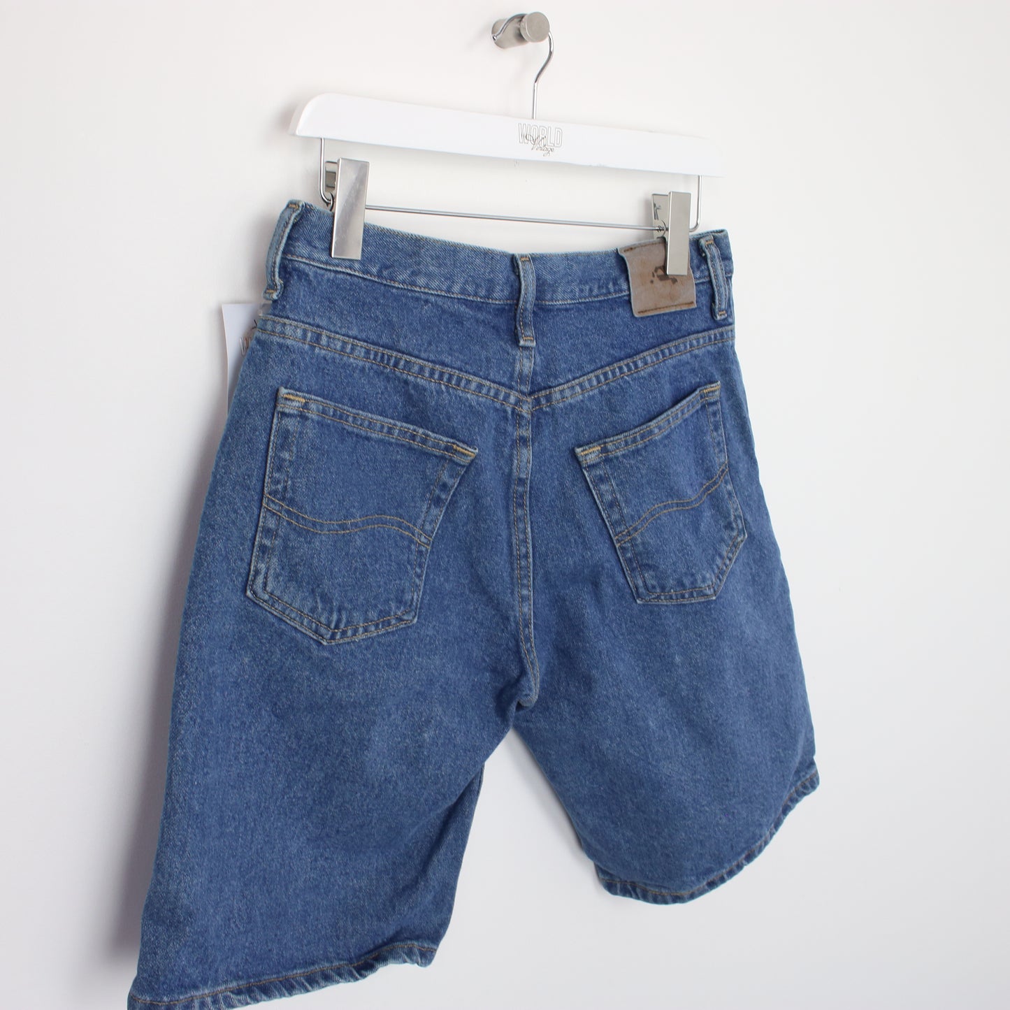 Vintage Lee denim shorts. Best fits W30