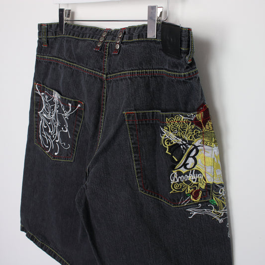 Vintage Brooklyn Xpress denim shorts. Best fits W36