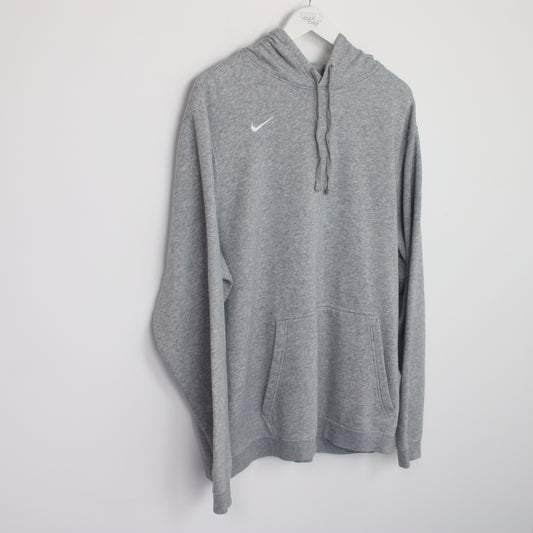 Vintage Nike hoodie in grey. Best fits XXL