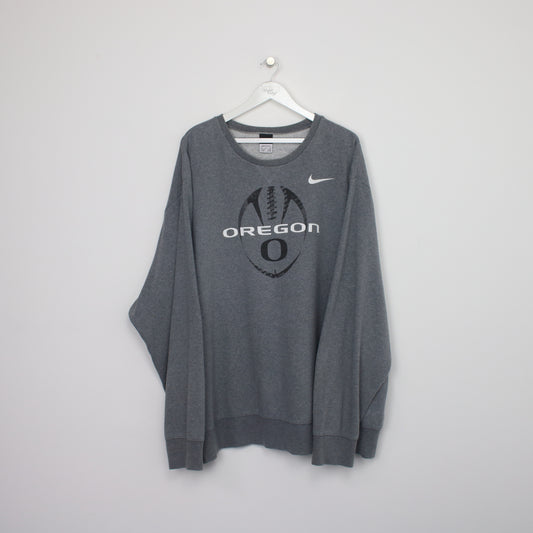 Vintage Nike sweatshirt in grey. Best fits XL