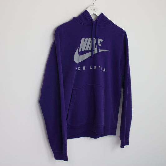 Vintage Nike hoodie in purple. Best fits M