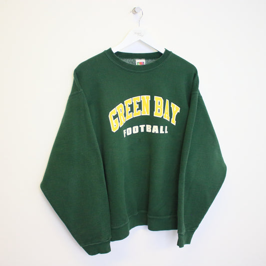 Vintage 90s Fruit of the Loom Green Bay Packers sweatshirt in dark green. Best fits L