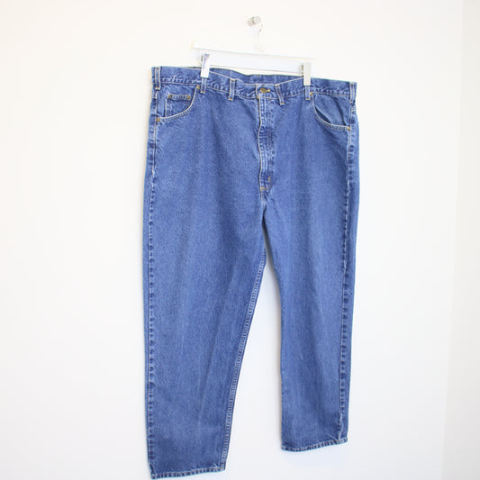 Vintage Carhartt straight leg jeans in mid blue. Best fits W50 L30