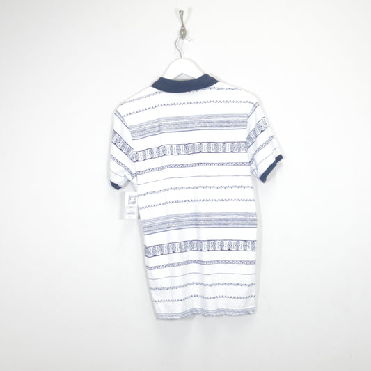 Vintage LCW Causal patterned T-shirt in white. Best fits M