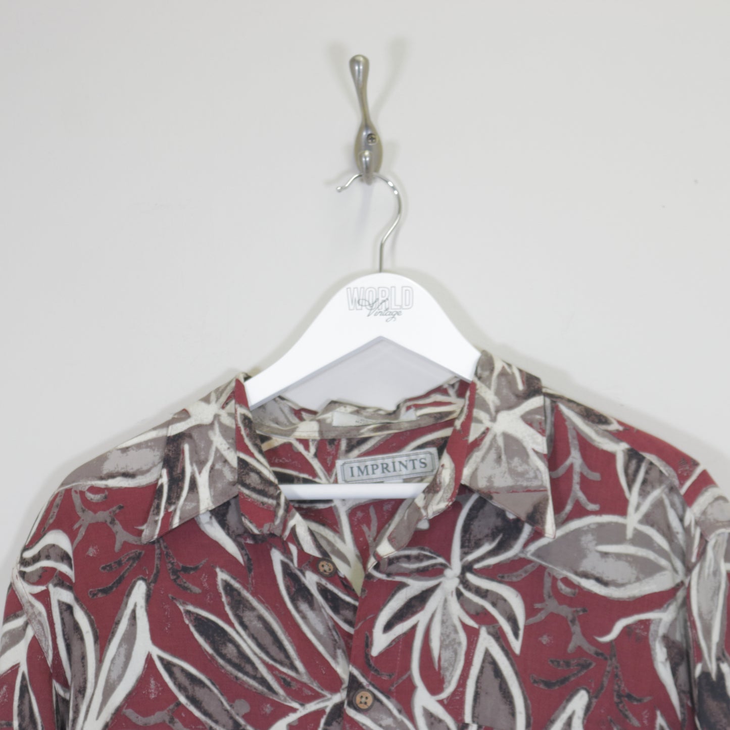 Vintage Imprints patterned shirt in red. Best fits L