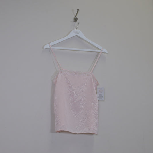 Vintage women's Unbranded cami in pink. Best fits XS