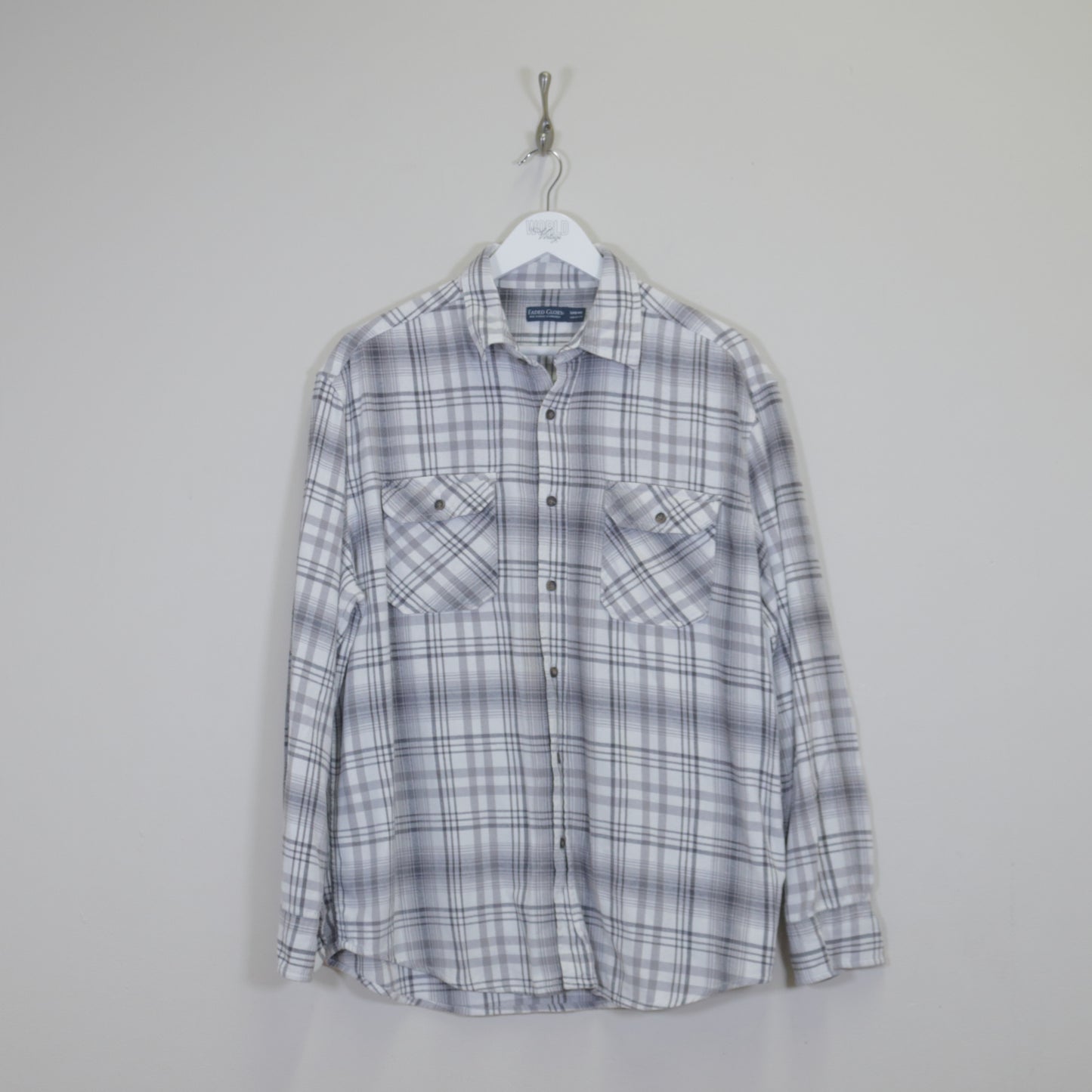 Vintage Faded Glory plaid shirt in white. Best fits L